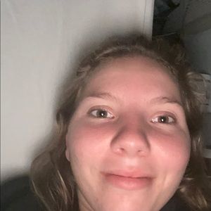 Meet your Posher, Nadia